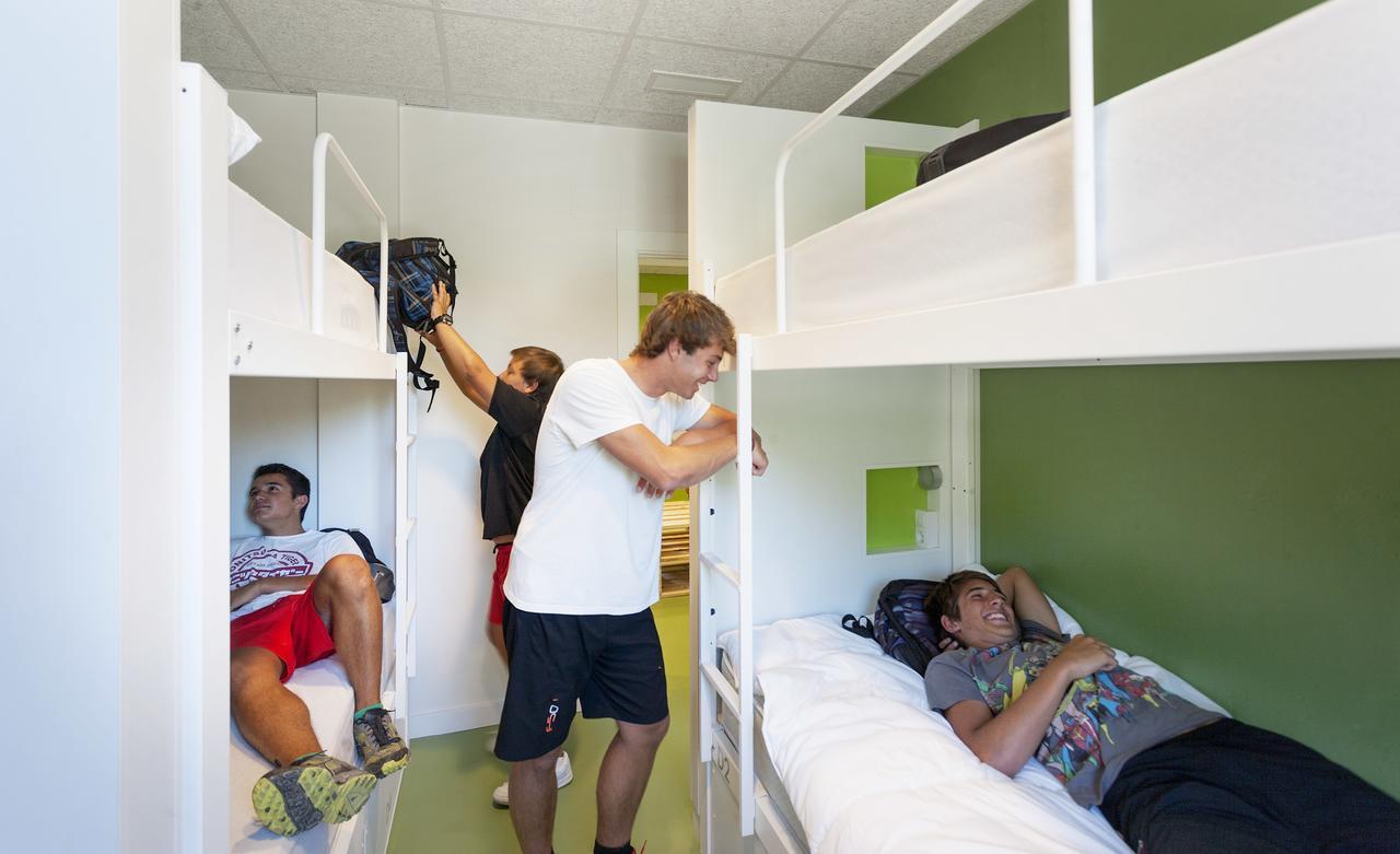 Youth Hostel Non Stop Inn By Irrisarri Land Igantzi Exteriör bild
